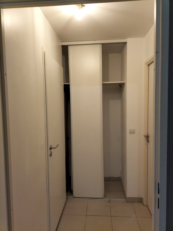 Grand F2 avec balcon - Photo 10 - Corbeil-Essonnes