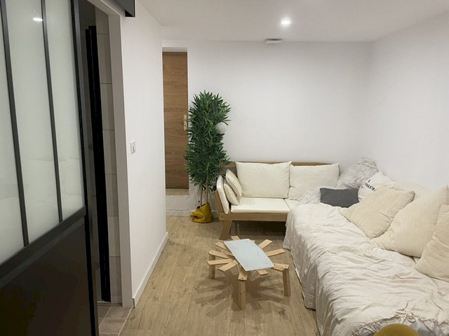 Maison d'architecte de plain-pied jardin arboré de 930m² 5 min à pied centre d'Orgeval, avec sauna et hammam - Photo 13 - Orgeval