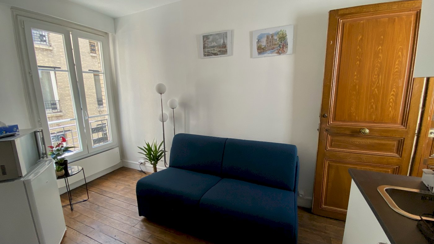 Studio rénové - Photo 1 - Paris