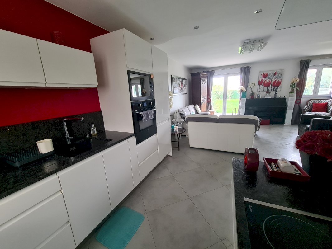 Triplex de charme en centre-ville - Photo 2 - Chevry-Cossigny