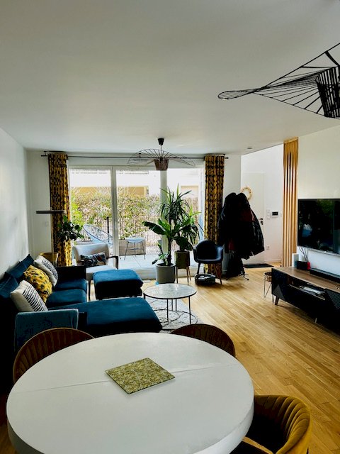 MAISON EN TRIPLEX - Photo 2 - Chaville