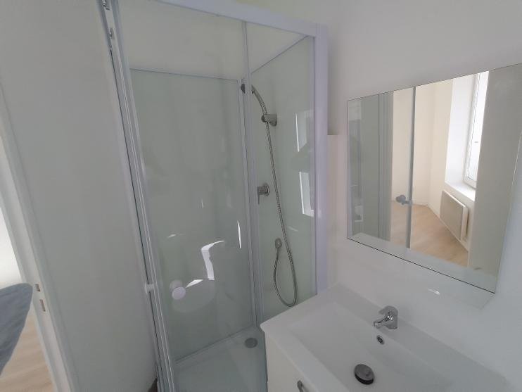 Studio de 14 m² | Proximité immédiate de La Défense - Photo 3 - Puteaux