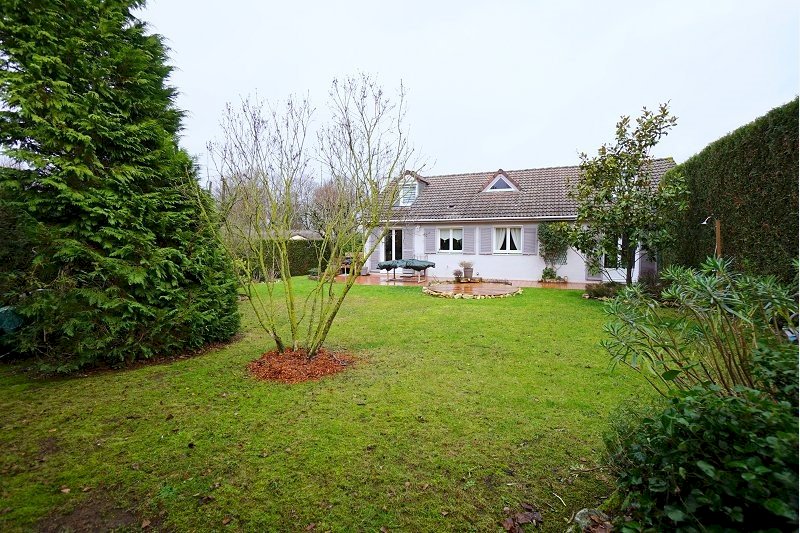 Maison familiale - Photo 4 - Épône