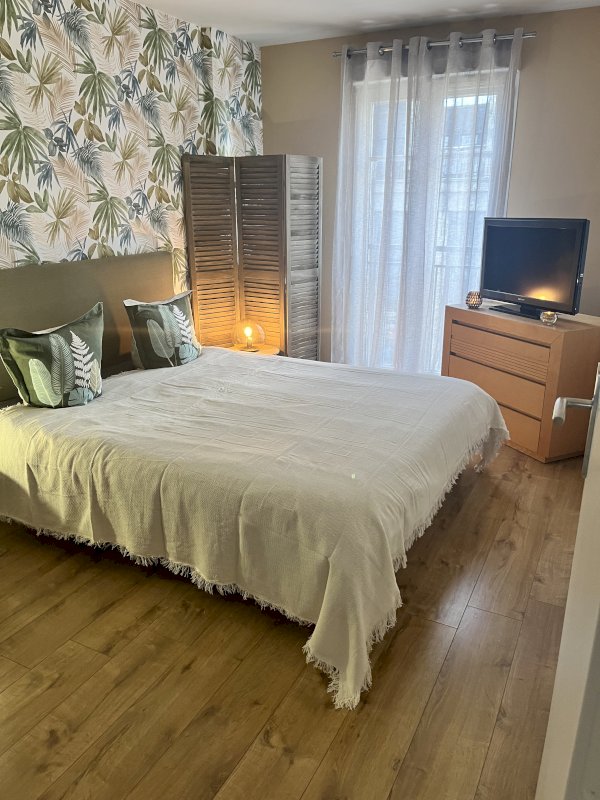 Appartement T3 traversant - Photo 4 - Chessy