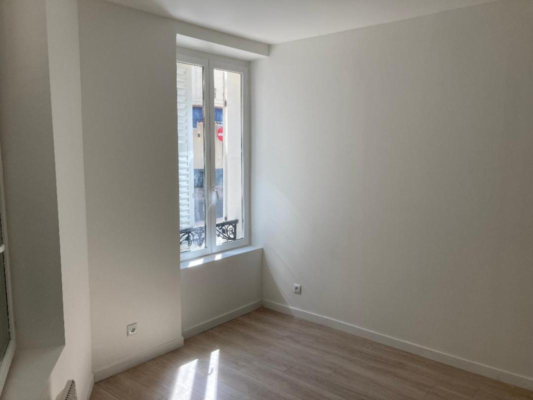 Studio de 14 m² | Proximité immédiate de La Défense - Photo 8 - Puteaux