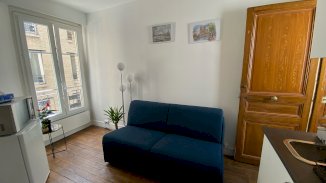 Studio rénové - Paris (75019)