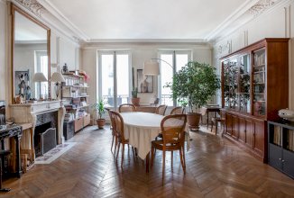 Appartement de 156m² - Paris (75010)