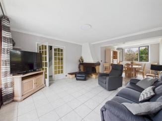 Maison individuelle familiale rénovée de 110 m² - Montfermeil (93370)