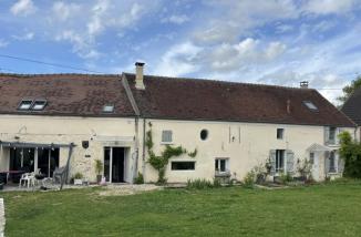 Belle briarde sur 3,3 hectares de terrain - Pommeuse (77515)